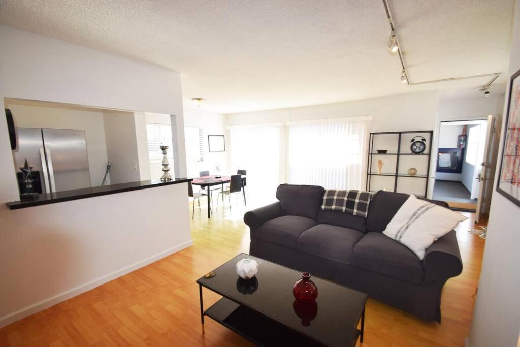 Hollywood Business Apartments Los Angeles Exterior photo
