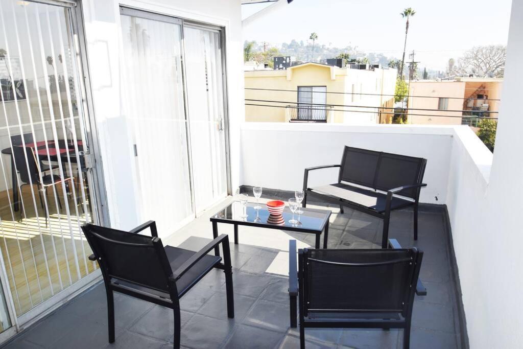 Hollywood Business Apartments Los Angeles Exterior photo