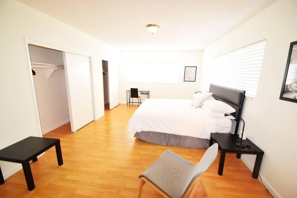 Hollywood Business Apartments Los Angeles Exterior photo